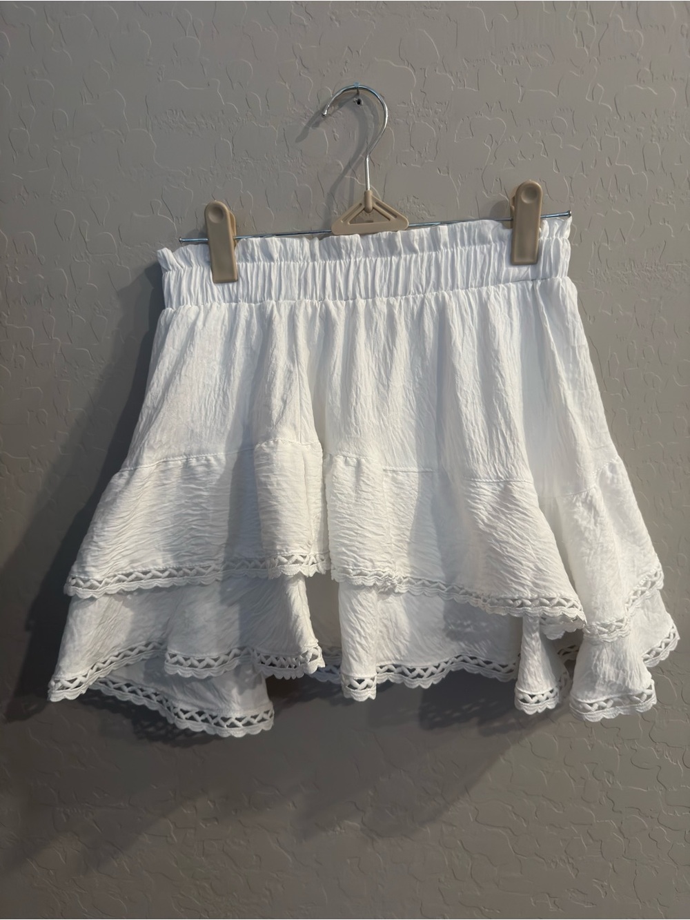 Layered Ruffle Mini Skort in White - Picture 3 of 5